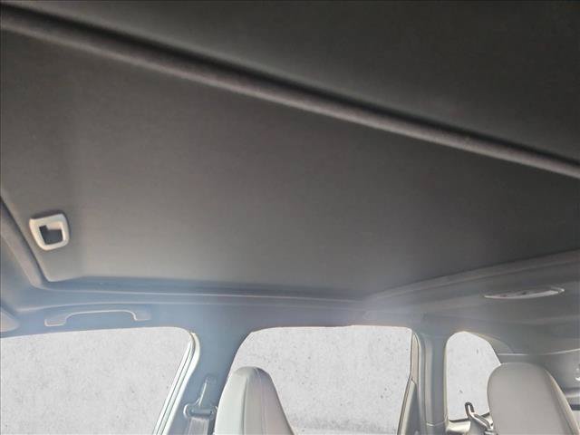 Used 2026 Subaru Forester Premium AWD/4WD image 16