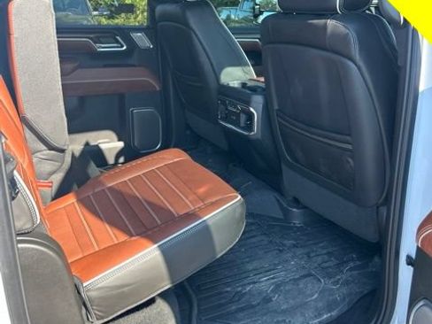 Used 2026 GMC Sierra 2500 Denali Ultimate AWD/4WD image 7