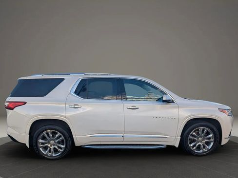 Used 2018 Chevrolet Traverse High Country image 5