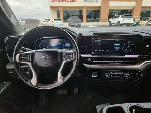 Used 2024 Chevrolet Silverado 1500 RST AWD/4WD image 12