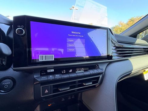 New 2026 Toyota Camry SE image 19