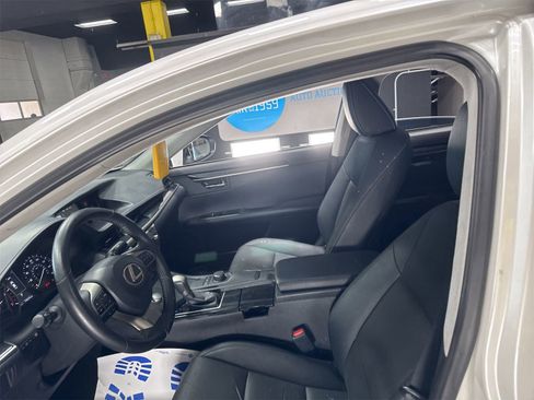 Used 2017 Lexus ES 350 image 10