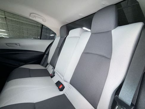 Used 2026 Toyota Corolla LE FWD image 22