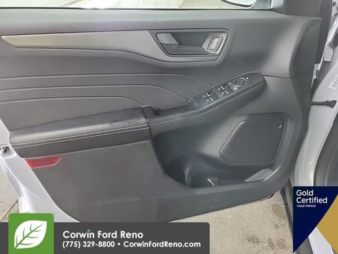 Used 2025 Ford Escape Active image 11