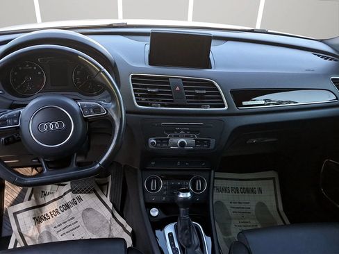 Used 2018 Audi Q3 2.0T Premium Plus w/ S Line Competition Package AWD/4WD image 17