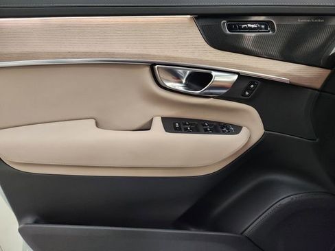 New 2026 Volvo XC90 B6 Plus w/ Protection Package Premier AWD/4WD image 24