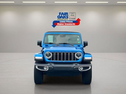 Certified 2024 Jeep Wrangler Sahara image 7