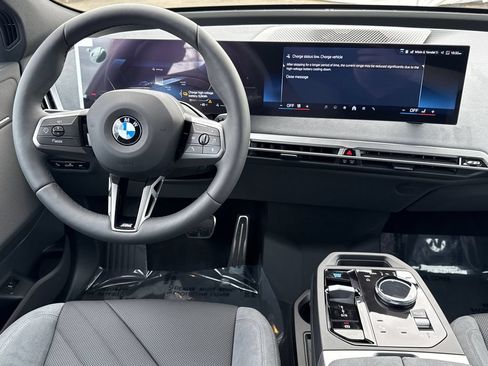 New 2026 BMW iX xDrive45 w/ M Sport Package AWD/4WD image 19