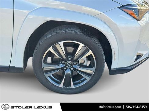 Certified 2024 Lexus UX 250h AWD w/ Premium Package image 7