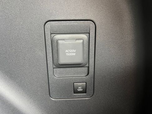 New 2026 Toyota C-HR AWD/4WD image 40