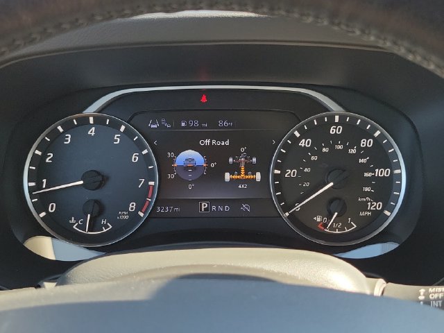 Used 2025 Nissan Frontier SV w/ SV Convenience Package RWD image 23