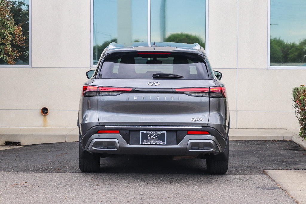 Certified 2022 INFINITI QX60 Luxe w/ Cargo Package FWD image 7