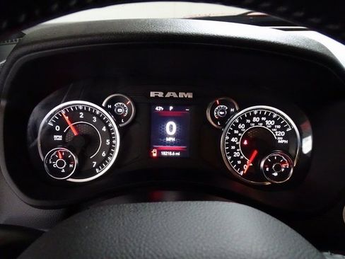 Certified 2024 RAM 2500 Big Horn w/ Sport Appearance Package image 15