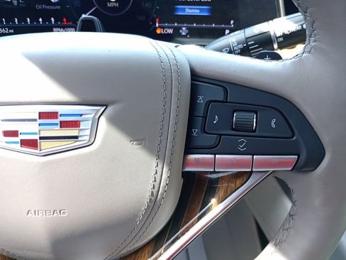 Used 2024 Cadillac Escalade ESV Sport Platinum image 32