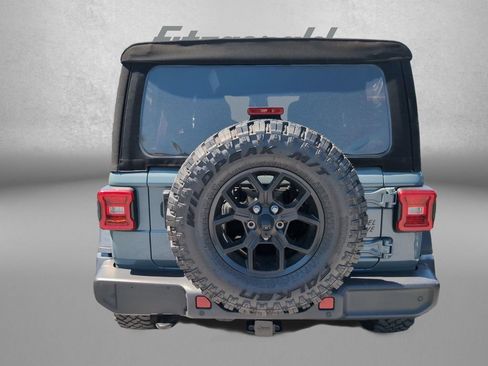 Used 2024 Jeep Wrangler Unlimited Sport AWD/4WD image 4