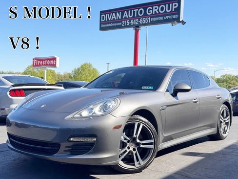 Used 2013 Porsche Panamera S w/ Premium Pkg Plus RWD image 1