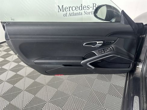 Used 2017 Porsche 911 Carrera image 10