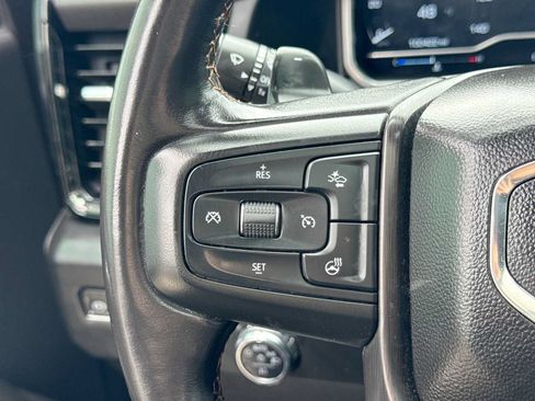 Used 2023 GMC Sierra 1500 AT4 w/ Technology Package AWD/4WD image 24