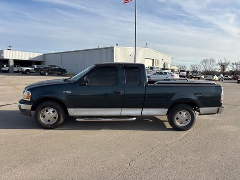 Used 1999 Ford F150 XLT image 6