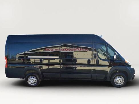 Used 2021 RAM ProMaster 3500 w/ Premium Appearance Group image 13