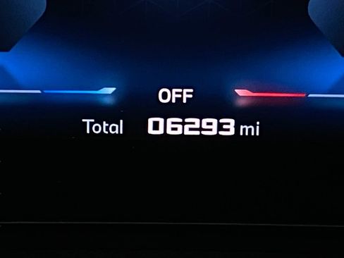 Certified 2025 BMW M235i xDrive w/ Premium Package image 16