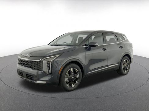 Used 2026 Kia Sportage LX FWD image 3