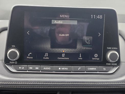 Used 2024 Nissan Rogue S image 22