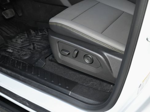 New 2026 Chevrolet Colorado ZR2 w/ ZR2 Bison Edition image 45