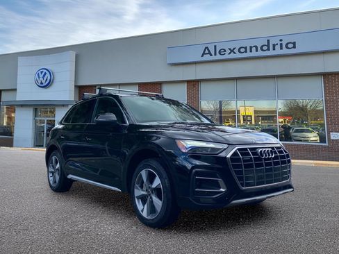 Used 2024 Audi Q5 2.0T Premium AWD/4WD image 1