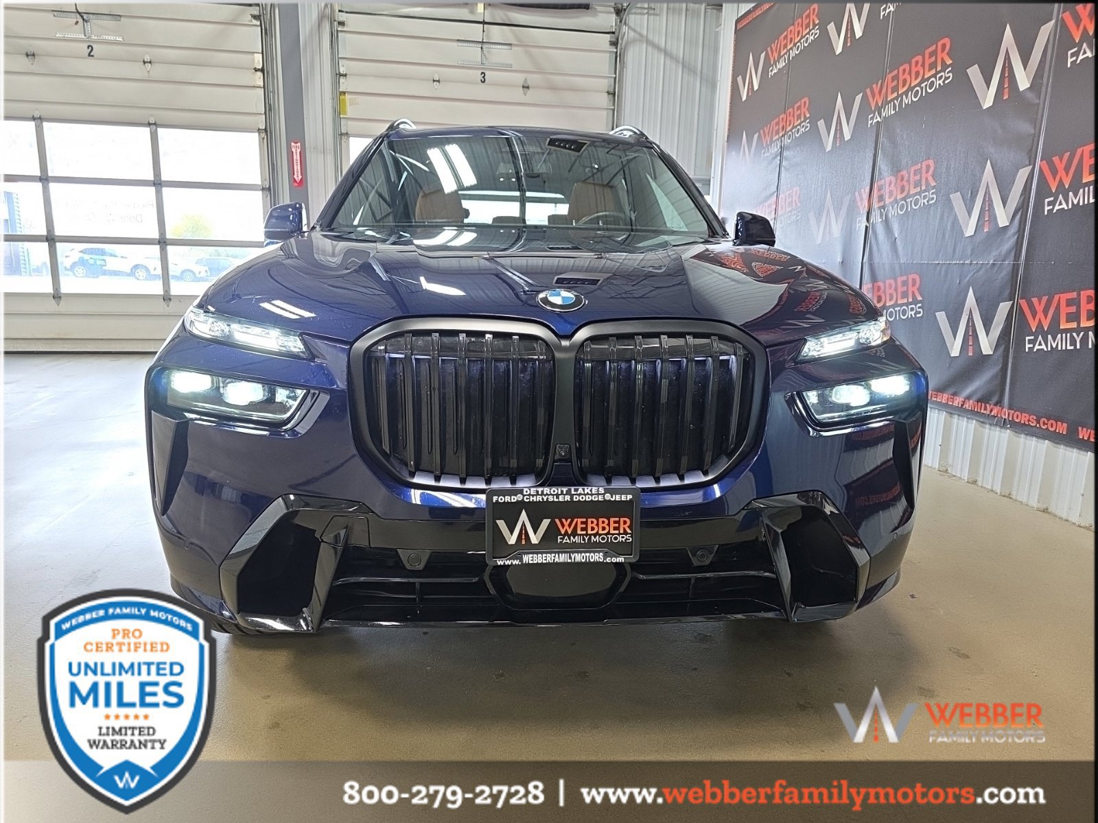 Used 2026 BMW X7 xDrive40i w/ M Sport Package AWD/4WD image 2
