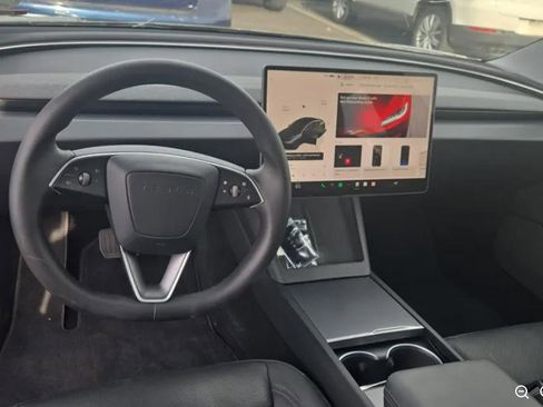 Used 2024 Tesla Model 3 Long Range AWD/4WD image 5