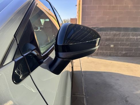 Used 2024 Nissan Ariya AWD image 12