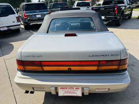 Used 1995 Chrysler LeBaron GTC FWD image 4