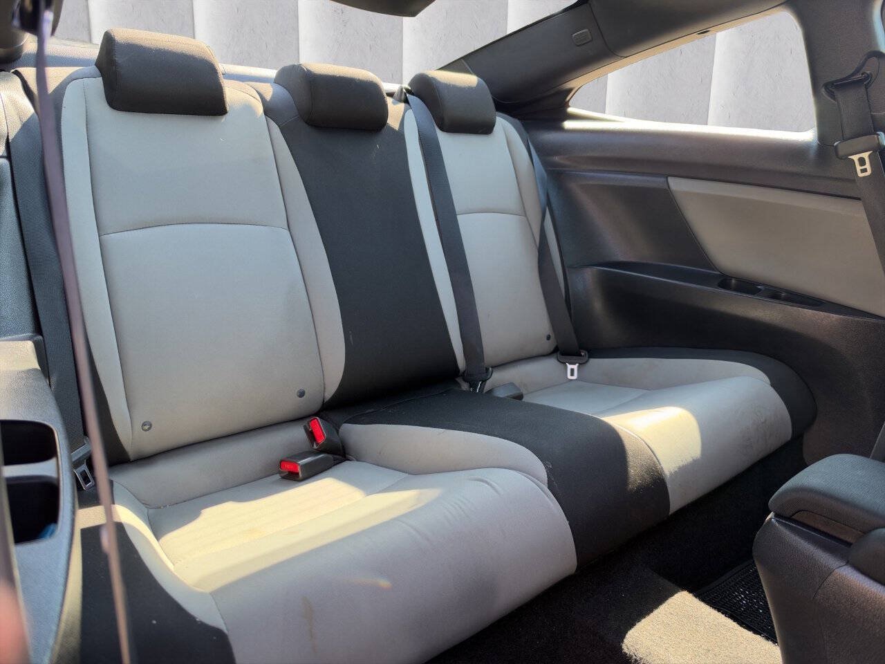 Used 2016 Honda Civic EX-T image 18