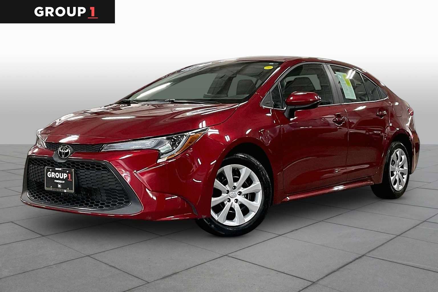 Used 2022 Toyota Corolla LE FWD image 1
