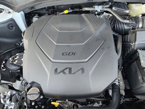 New 2025 Kia Telluride LX image 23