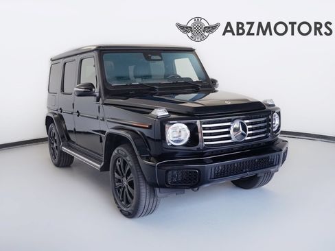 Used 2025 Mercedes-Benz G 550 image 1