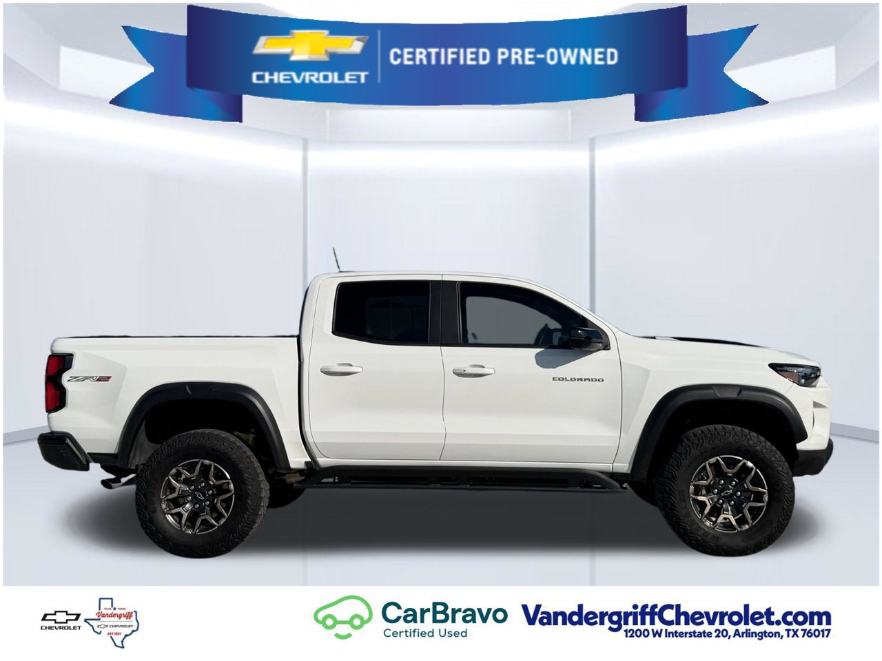 Used 2024 Chevrolet Colorado ZR2 w/ ZR2 Convenience Package III AWD/4WD image 3