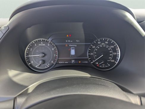 Used 2021 Nissan Armada SL w/ Captain's Chairs Package image 11