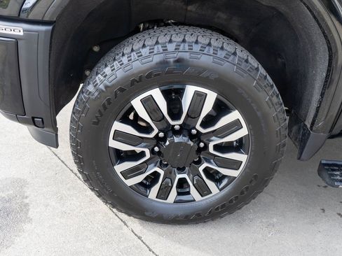 Used 2024 GMC Sierra 2500 Denali Ultimate image 30