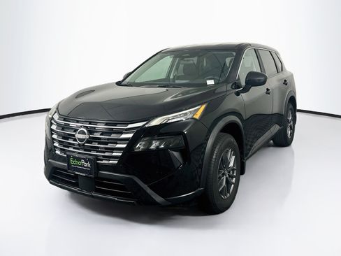 Used 2025 Nissan Rogue S FWD image 3