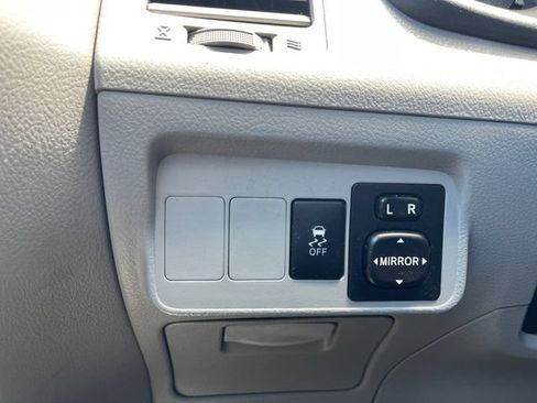 Used 2009 Toyota Corolla LE FWD image 26