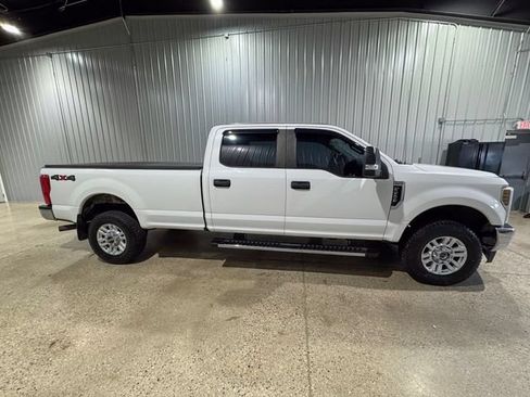 Used 2018 Ford F250 XL w/ STX Appearance Package AWD/4WD image 5