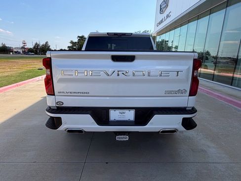 Used 2023 Chevrolet Silverado 1500 High Country w/ High Country Premium Package AWD/4WD image 5
