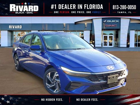 Used 2025 Hyundai Elantra SEL FWD image 1