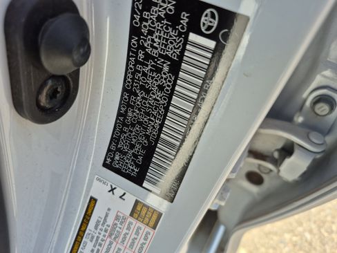 Used 2023 Toyota Corolla LE w/ Carpet Mat Package (TMS) FWD image 26