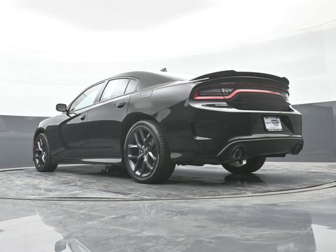 Used 2023 Dodge Charger R/T w/ Plus Group image 40