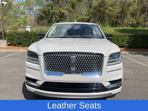 Used 2021 Lincoln Navigator Reserve w/ Luxury Package image 3