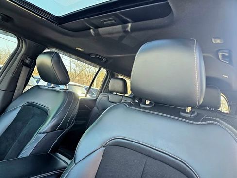 Used 2023 Jeep Grand Cherokee L Altitude image 20