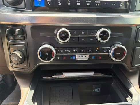 Certified 2024 Ford F250 King Ranch w/ Chrome Package AWD/4WD image 27